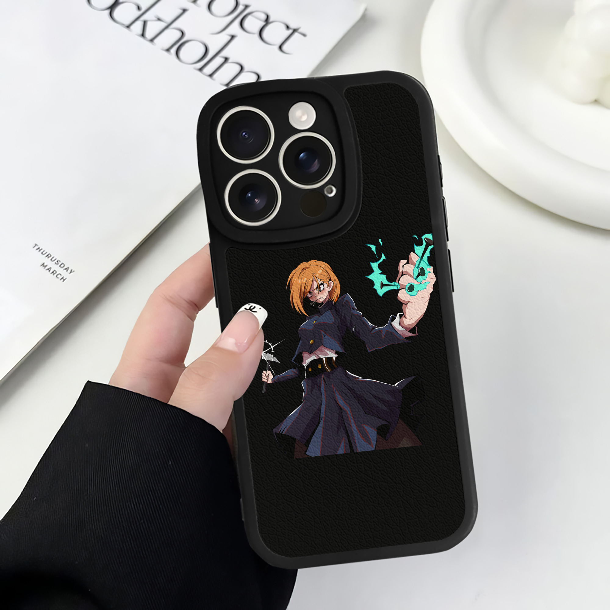 （画像用） 呪術廻戦 Jujutsu Kaisen 【iPhone 16シリーズ対応】シリコンスマホケース（レザー調） 材質：シリコン